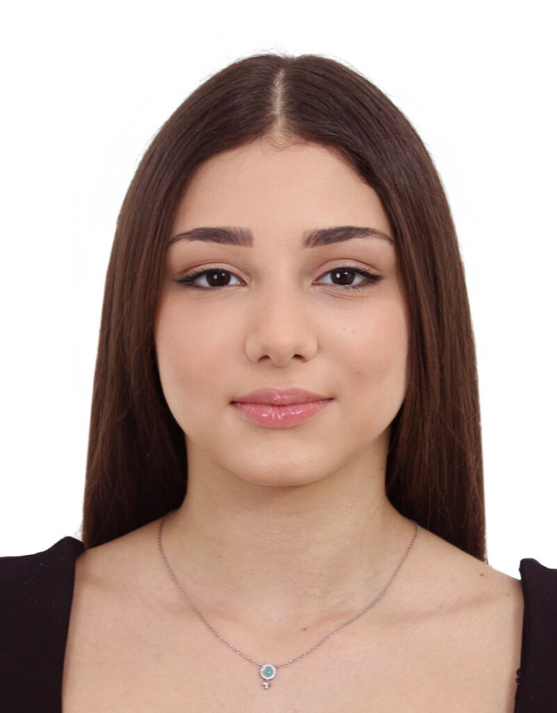 Համբարձումյան Մարինե