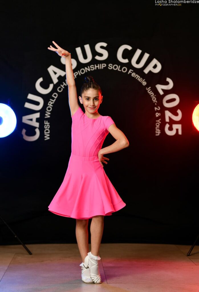 Խլղաթյան Մելանիա